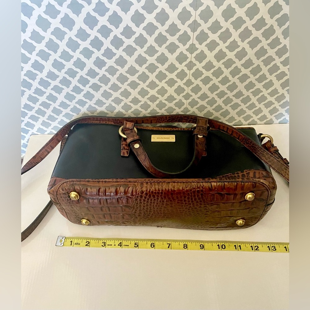 Brahmin Mini Asher GUC - Picture 8 of 11